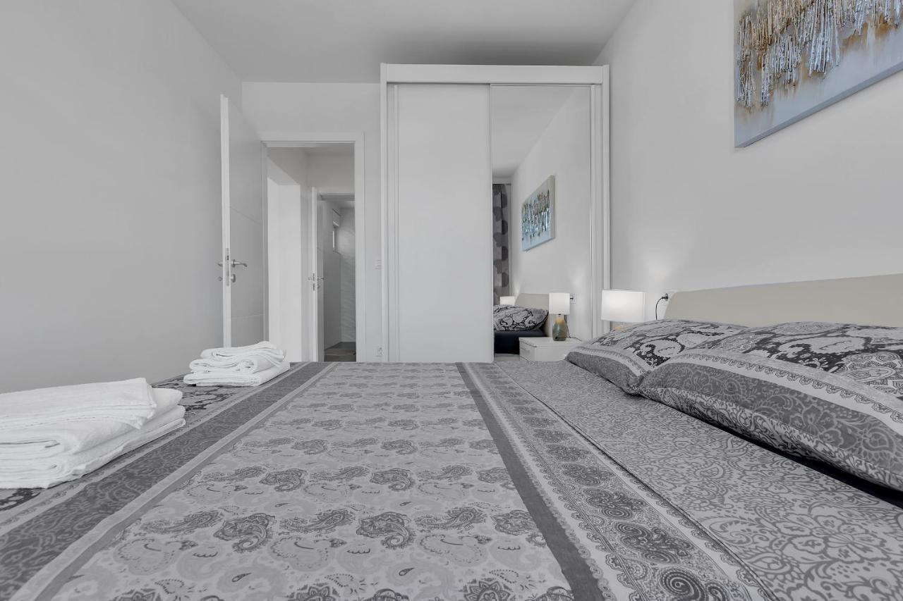 Apartment Navis, Sea View Makarská Exteriér fotografie